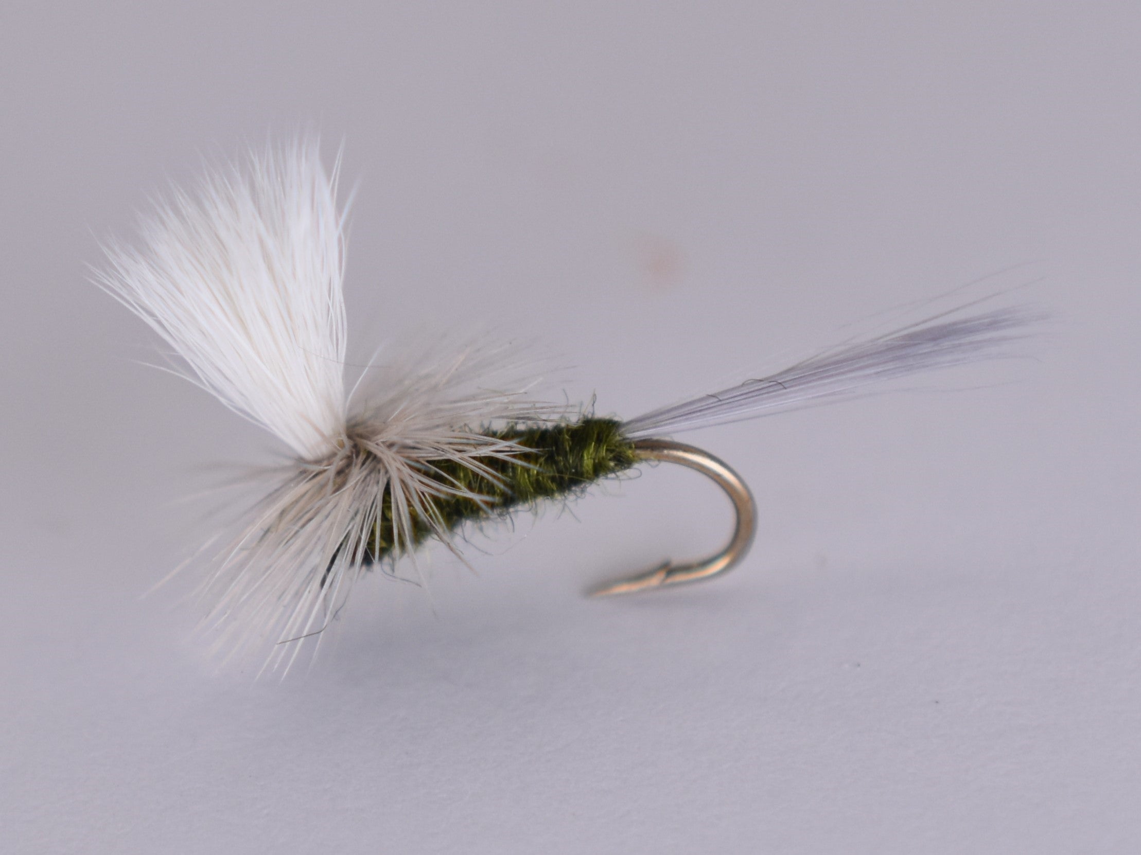 Baetis Parachute (12 Pack) - DNA FISHING TACKLE